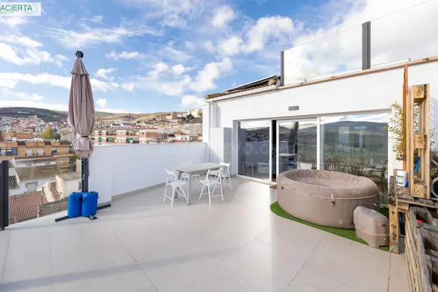 ESPECTACULAR ATICO CON TERRAZA Y MARAVILLOSAS VISTAS EN ALHA - foto 4