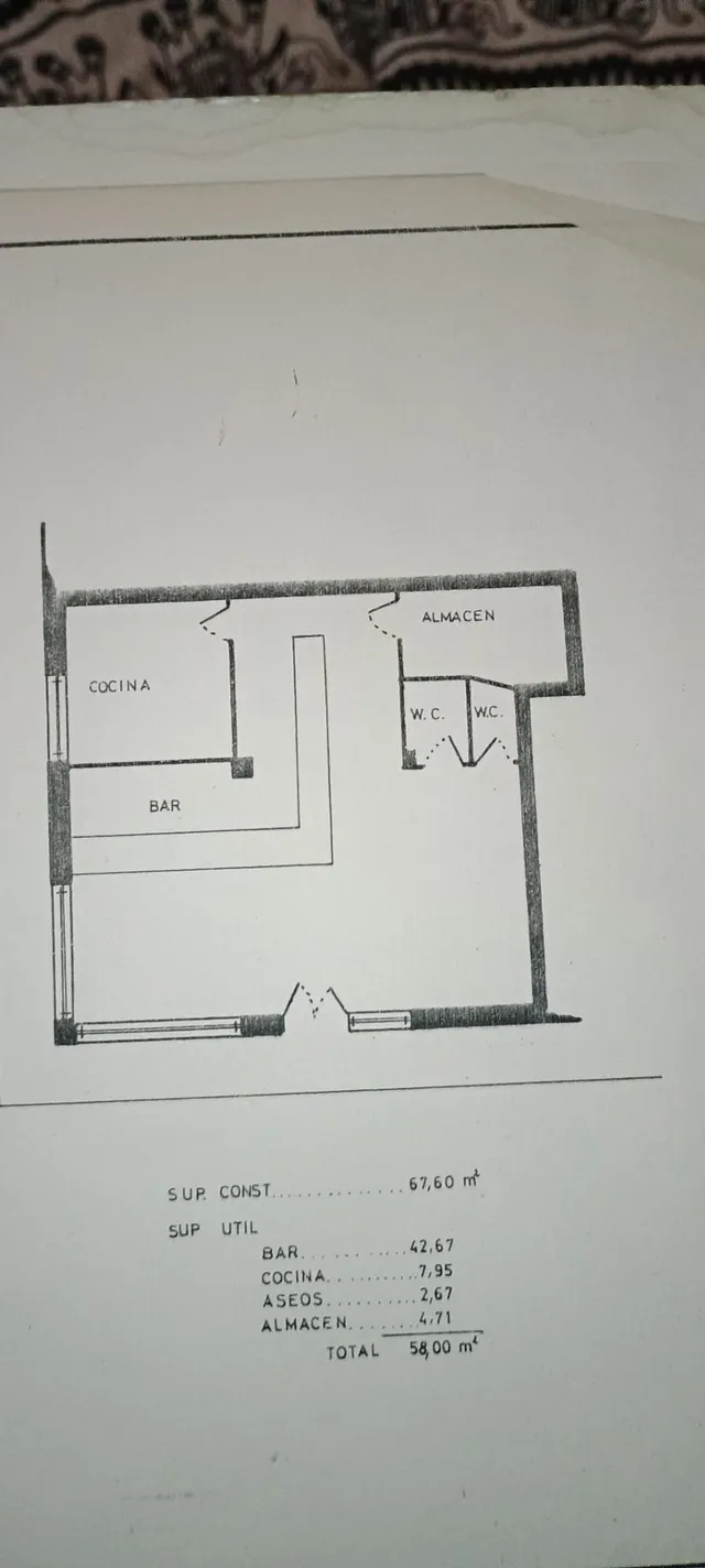 Local comercial en venta en Fuengirola. — 17