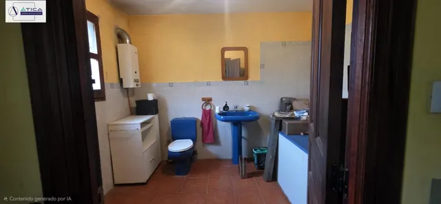 PROPIEDAD CON GRAN PARCELA URBANA, VARIAS construcciones Y FINCA RÚSTICA ANEXA — 34