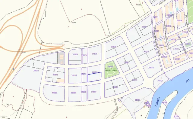 Urbis te ofrece un suelo urbano en venta en  zona La Plata-Huerta Otea, Salamanca. — 10