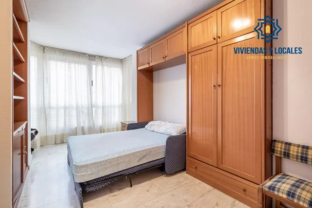 MAGNIFICA VIVIENDA EN LAS FLORES - CAMINO DE RONDA — 17