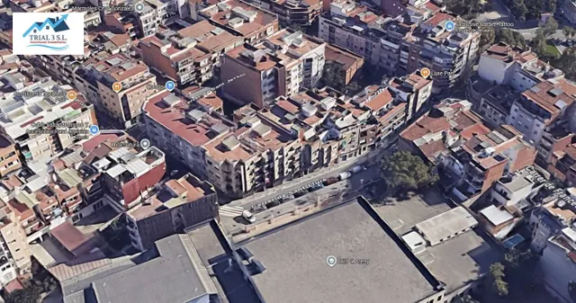 Venta piso en Cornella de Llobregat (Barcelona) — 3