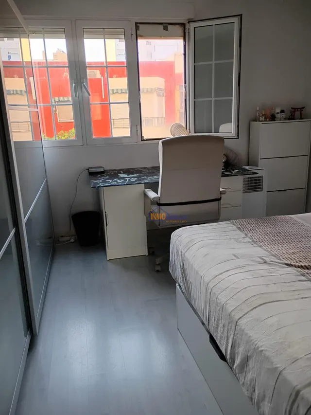 Amplio Piso en Nueva Andalucía, Almería – Oportunidad de Inversión — 31