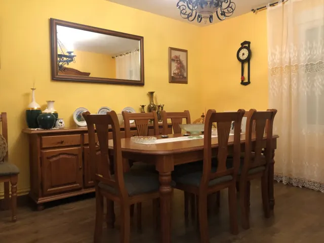 Bonita casa en el parque de abanchez de magina — 10