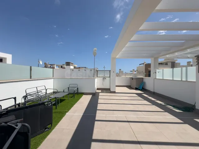 Bungalow 2 habitaciones 67m² en venta - La Zenia - foto 2