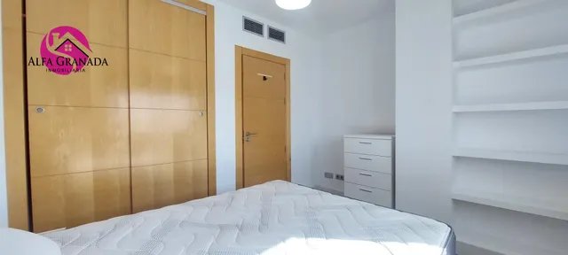 Apartamento amueblado en zona Campus de la Salud, urbanización privada — 22