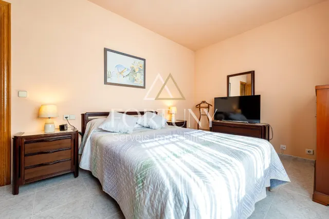 Casa en venta en calle Principal, Cabra del Camp. — 31