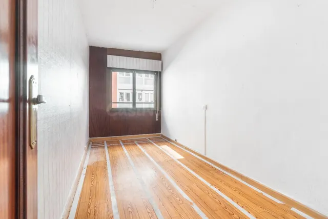 PISO DE DOS DORMITORIOS CON TERRAZA Y TRASTERO EN EL COTO, G - foto 4