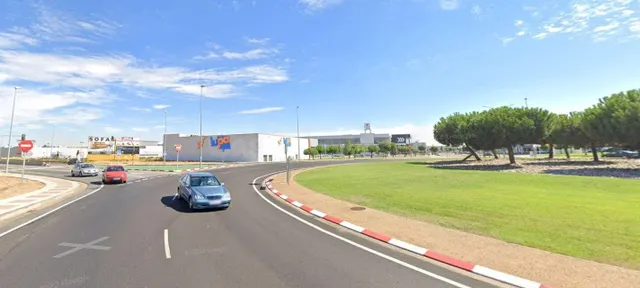 Terreno industrial en venta - Montalvo