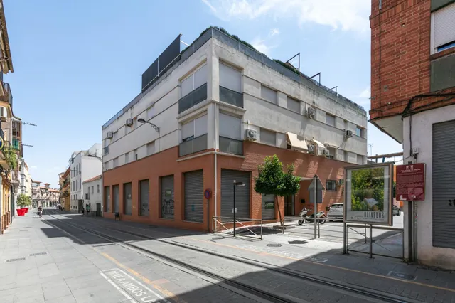 PISO EN VENTA EN ARMILLA CENTRO | 2 DORMITORIOS | GRAN PATIO PRIVADO DE 46 M2 — 21