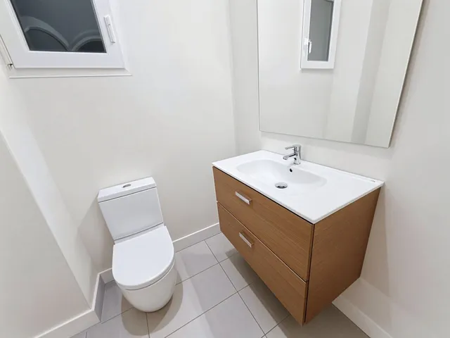 ¡Vive la Gran Vía del Marqués del Turia desde este espectacular piso en Joaquín Costa! — 18