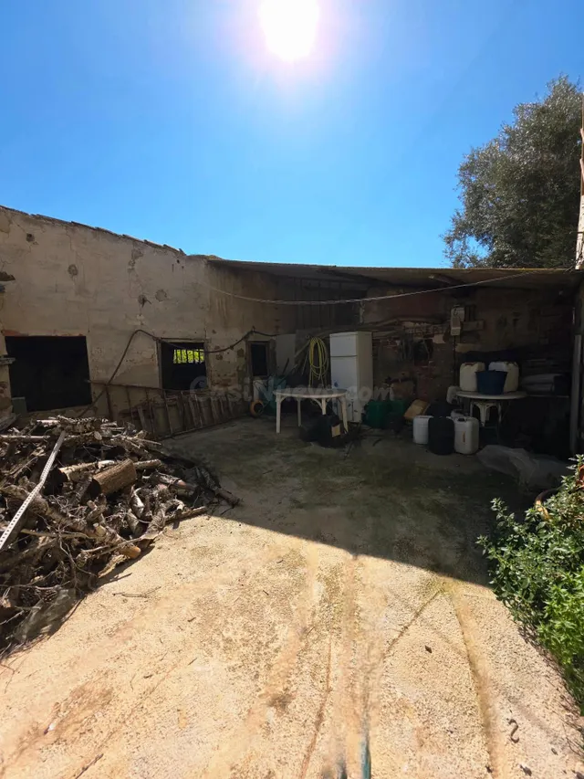 Casa con terreno 4 habitaciones 246m² en venta - Desamparado - foto 5
