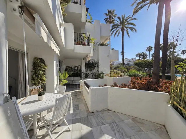 Apartamento 2 habitaciones 140m² en venta - Costa Del Sol - foto 4
