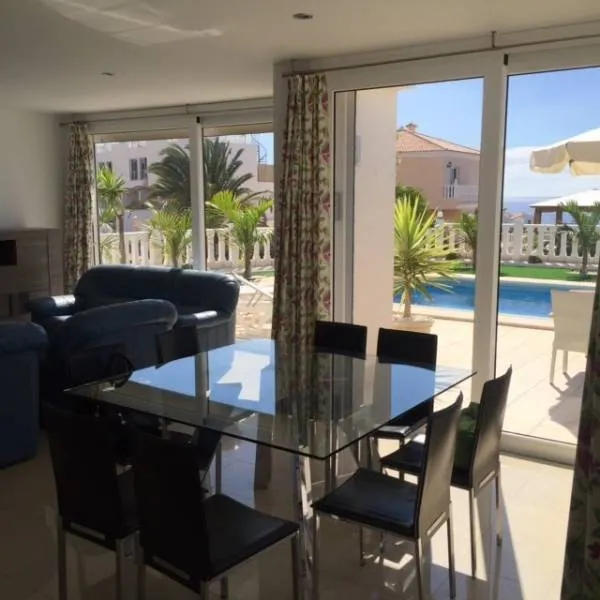 Villa de lujo, en Costa adeje con vistas. — 27