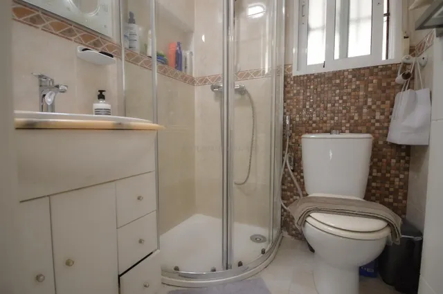 FANTASTICO CHALET CON PISCINA PROPIA Y COMUNITARIA, IDEAL PARA FAMILIAS — 21