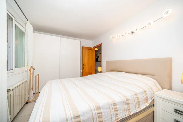 Planta baja totalmente reformada con jardín privado, sauna, piscina comunitaria y parking en Sa Coma — 17