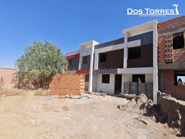 Casa 3 habitaciones 120m² en venta - Huallany - foto 2