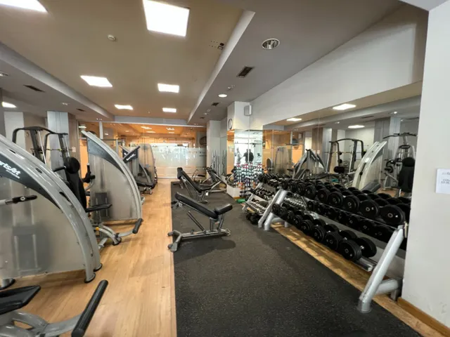 Local Comercial acondicionado como Gimnasio. MUY BUENA OPORTUNIDAD — 4