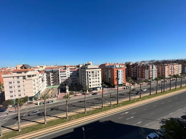 VENTA DE ATICO EN JUAN CARLOS I — 31