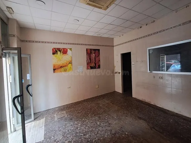 Venta WOW de local en Málaga - foto 2
