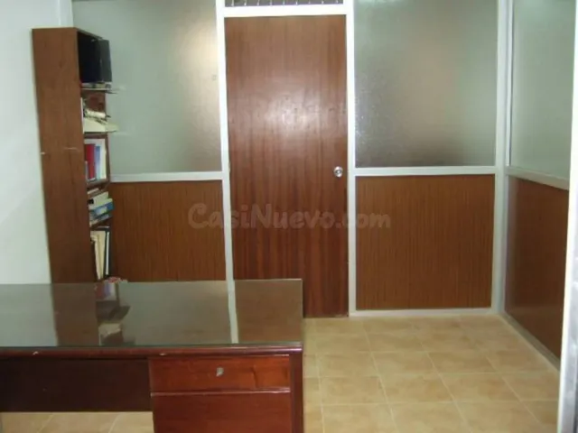 LOCAL COMERCIAL EN VENTA EN LA ZONA EIXAMPLE