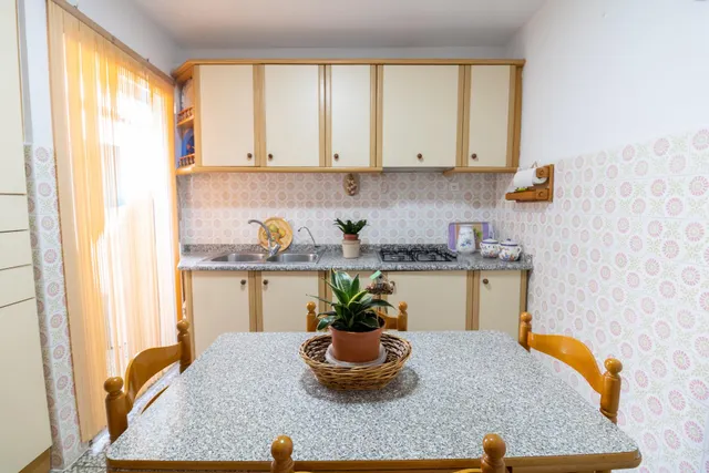 ESTUPENDO PISO EN BENAHADUX — 7