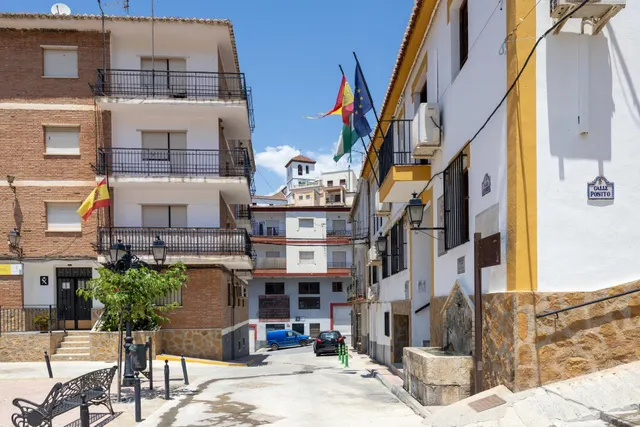 ¡Oportunidad Única! Terraza con Vistas Espectaculares por solo €80,000! — 38
