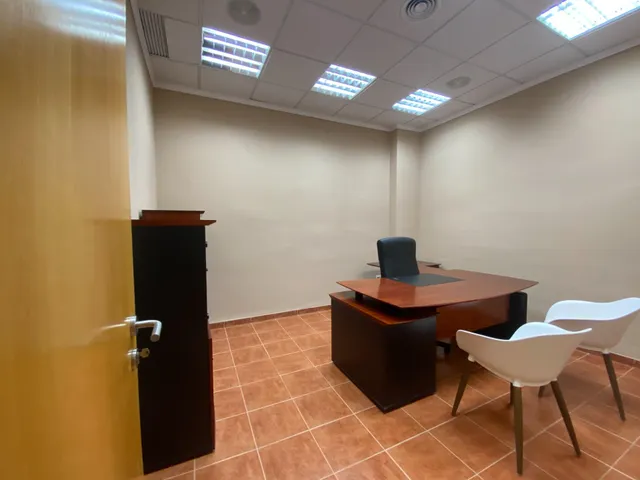 LOCAL AQUILER OFICINAS — 9