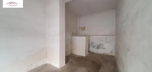 SE VENDE LOCAL COMERCIAL (GARAJE) EN ZONA PUERTA DE MARTOS - foto 2