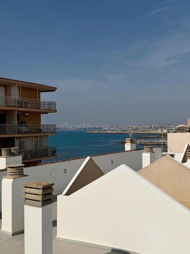 Exclusivo apartamento en primera línea de mar – Playa del Cura, Torrevieja — 9