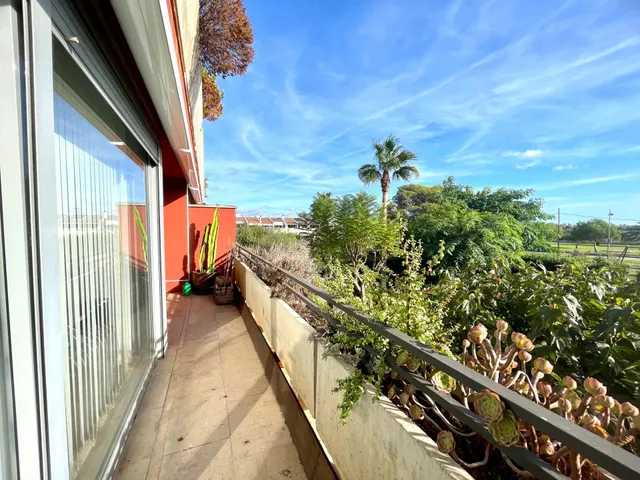 Ático Dúplex Exclusivo con 3 Terrazas, 2 Piscinas y Amplios Espacios — 28