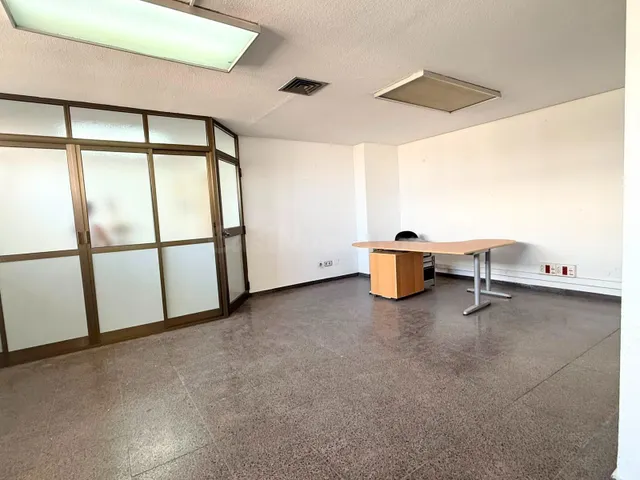 Oficina 95m² en alquiler - La Missió