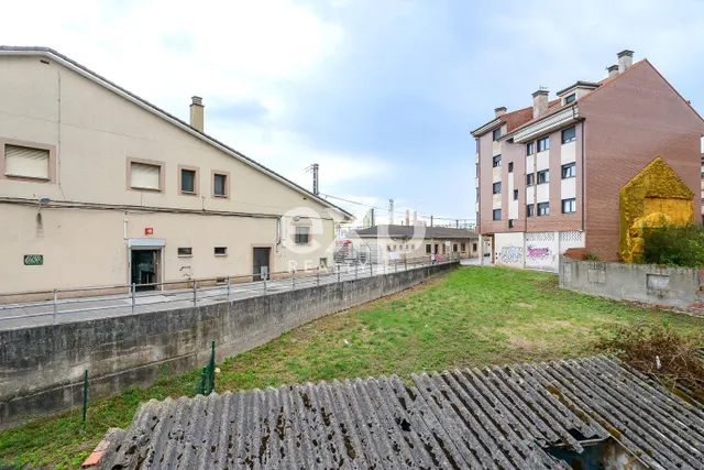 Casa a reformar en Lugo de Llanera a 5 minutos de Oviedo — 37
