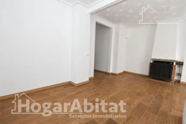CASA REFORMA A ESTRENAR CON TERRAZA Y TRASTERO — 8