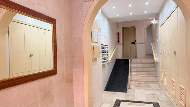 Apartamento acogedor con vista lateral al mar en Torrevieja — 14