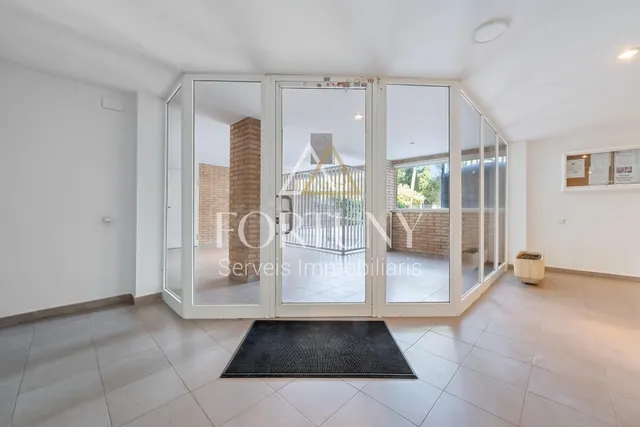 Piso en venta Calle Terol, Reus. - foto 3