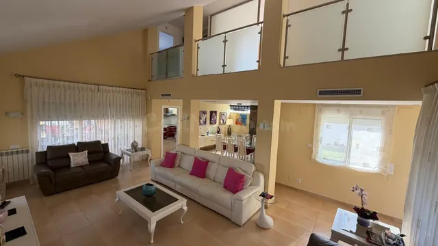 Chalet 5 habitaciones 391m² en venta - Urbanizacion ciudad j - foto 3