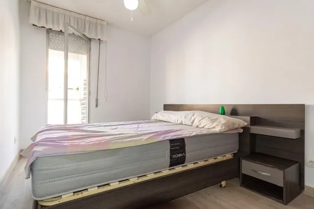 Apartamento con gran terraza y piscina en Playa de los Náufragos — 24