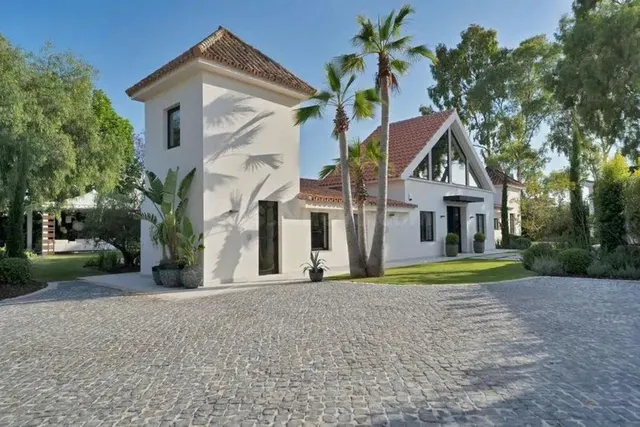Chalet 5 habitaciones 300m² en venta - Marbella - foto 2