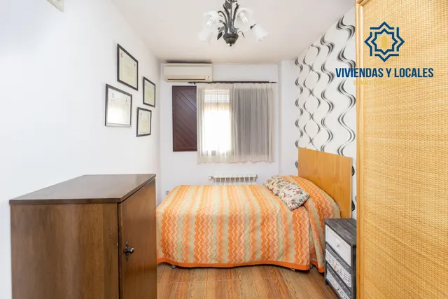 VIVIENDA PAREADA EN MONTELUZ — 29