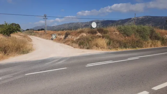 Parcela en camino de los pedregales - foto 4