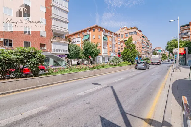 LOCAL EN CALLE SOL 25 CON 55 METROS — 25