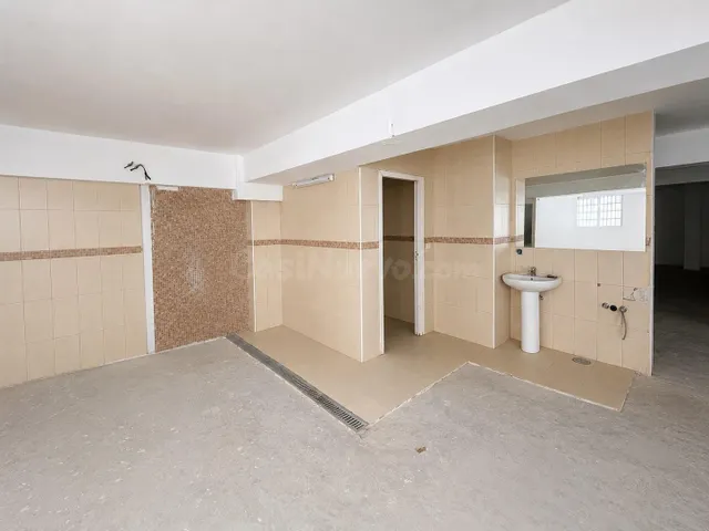 Local comercial 195m² en venta - Casco antiguo el molar - foto 3