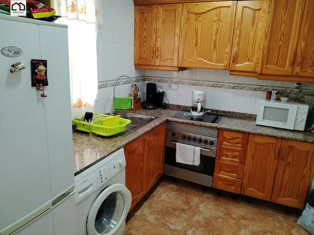 ¡Descubre esta amplia, luminosa y cuidada vivienda de 75 m2, en una de las zonas con más servicios y posibilidades de Torrevieja! — 6