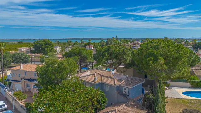 Villa 5 habitaciones 240m² en venta - Pueblo Bravo — 30