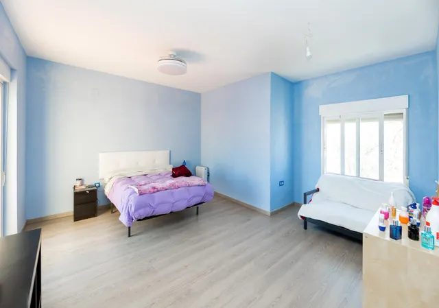Casa en esquina con amplios espacios en Belicena, Vegas del Genil — 14