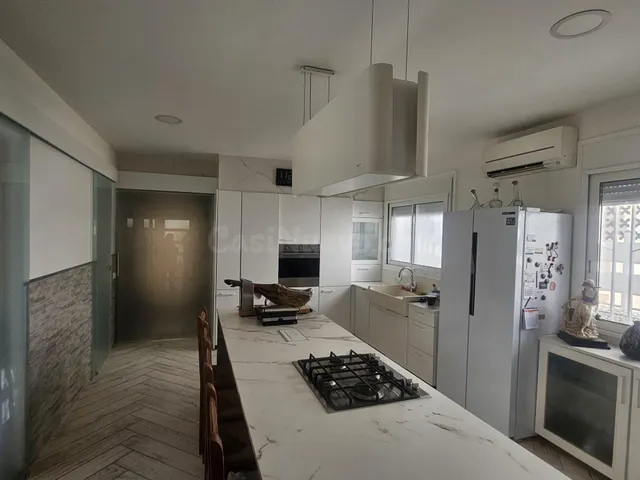 VENTA CHALET A 150 M DE LA PLAYA!!! - foto 3