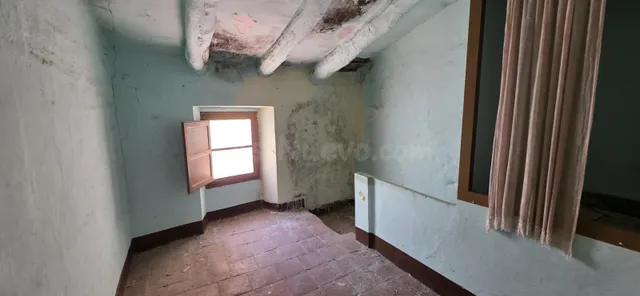 Casa de Pueblo para Reformar en el Centro de El Perelló - foto 5