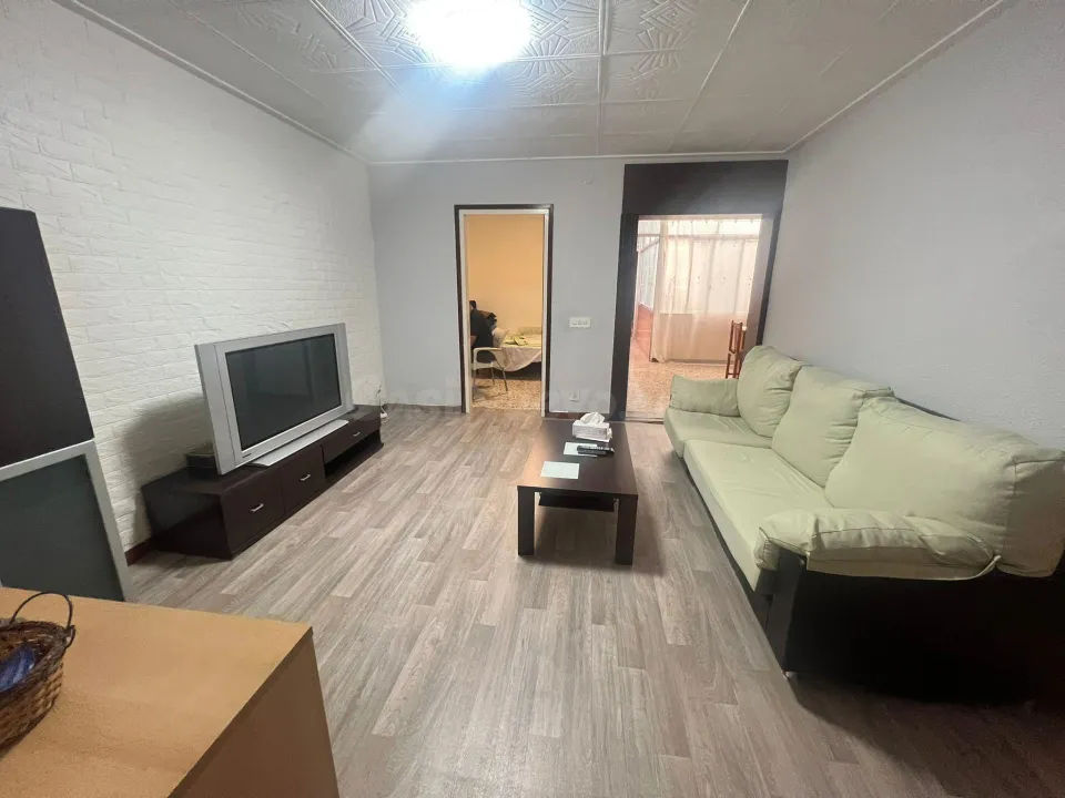Amplio Apartamento con Terraza Privada en La Llàntia, Mataró