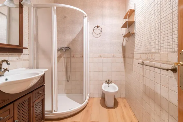 OPORTUNIDAD!!! LOCAL COMERCIAL COMO VIVIENDA. ubicación PERFECTA!!! — 15
